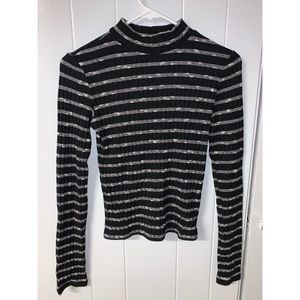 Aeropostale Long Sleeve Top